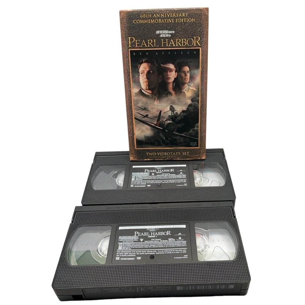 Pearl Harbor 60th Anniversary Commemorative 2 VHS Gift Set Ben Affleck Bonus Fea